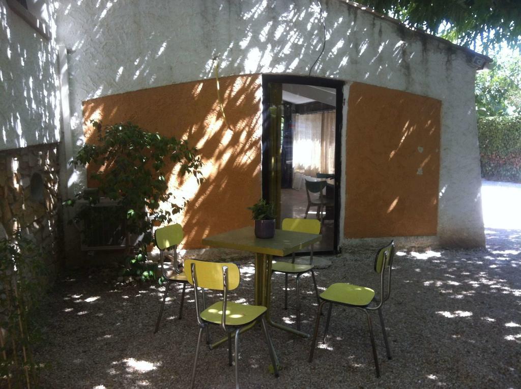 Hotel Du Coté de Chez Soi La Ciotat Camera foto